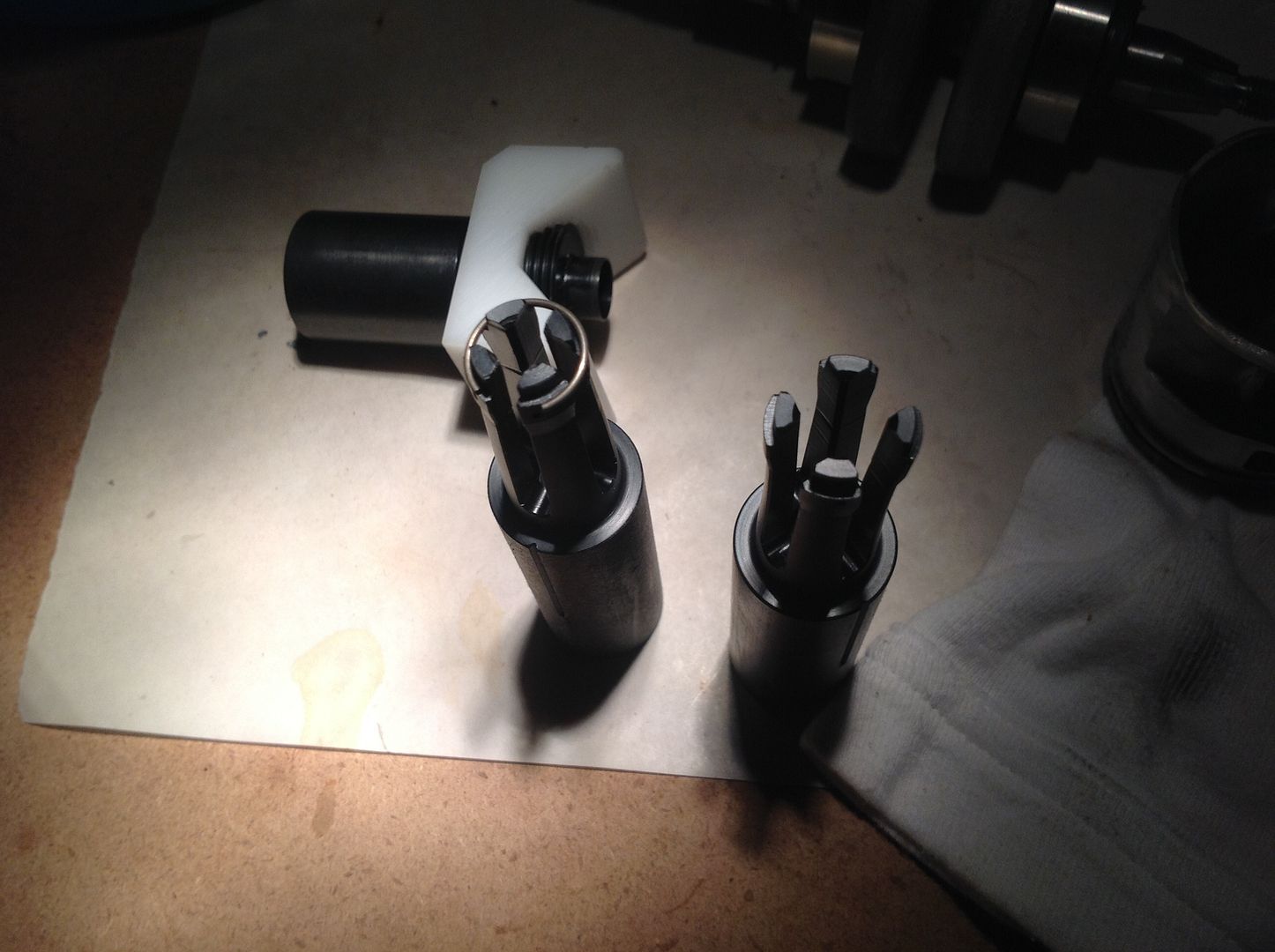 Wrist pin circlip installer tool thingy ?